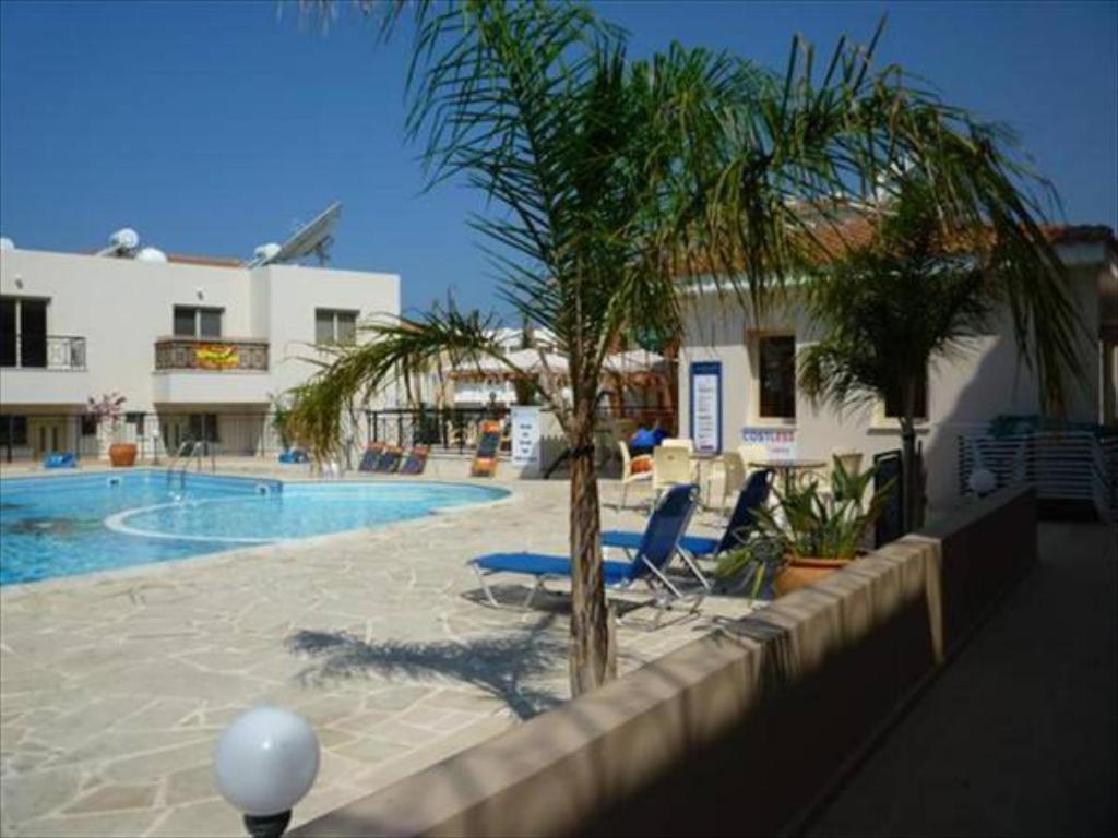 Ifestos Kings Resort Appartment Paphos Eksteriør bilde