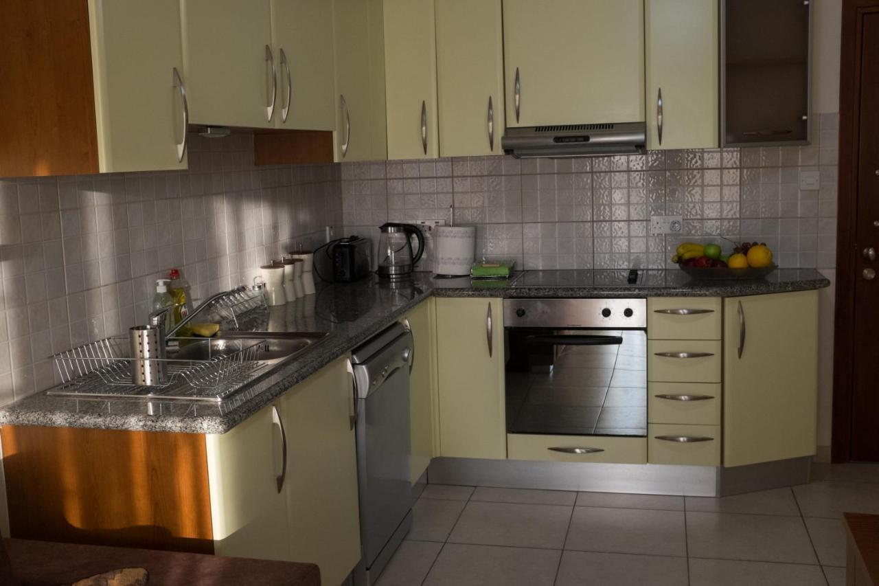 Ifestos Kings Resort Appartment Paphos Eksteriør bilde