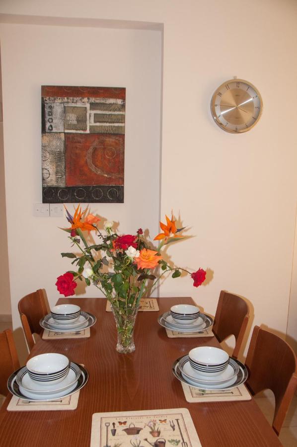 Ifestos Kings Resort Appartment Paphos Eksteriør bilde