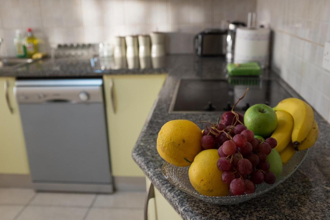 Ifestos Kings Resort Appartment Paphos Eksteriør bilde